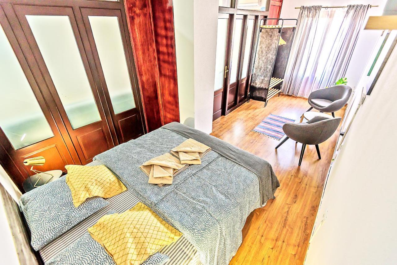 Plaza Noria Apartments With Balconies إل بويرتو دي سانتا ماريا المظهر الخارجي الصورة