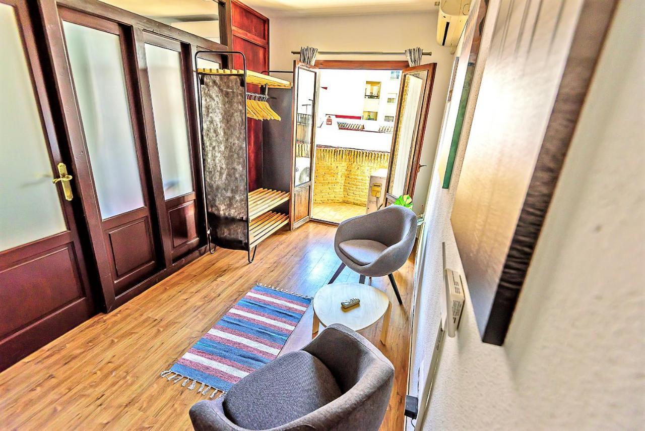 Plaza Noria Apartments With Balconies إل بويرتو دي سانتا ماريا المظهر الخارجي الصورة