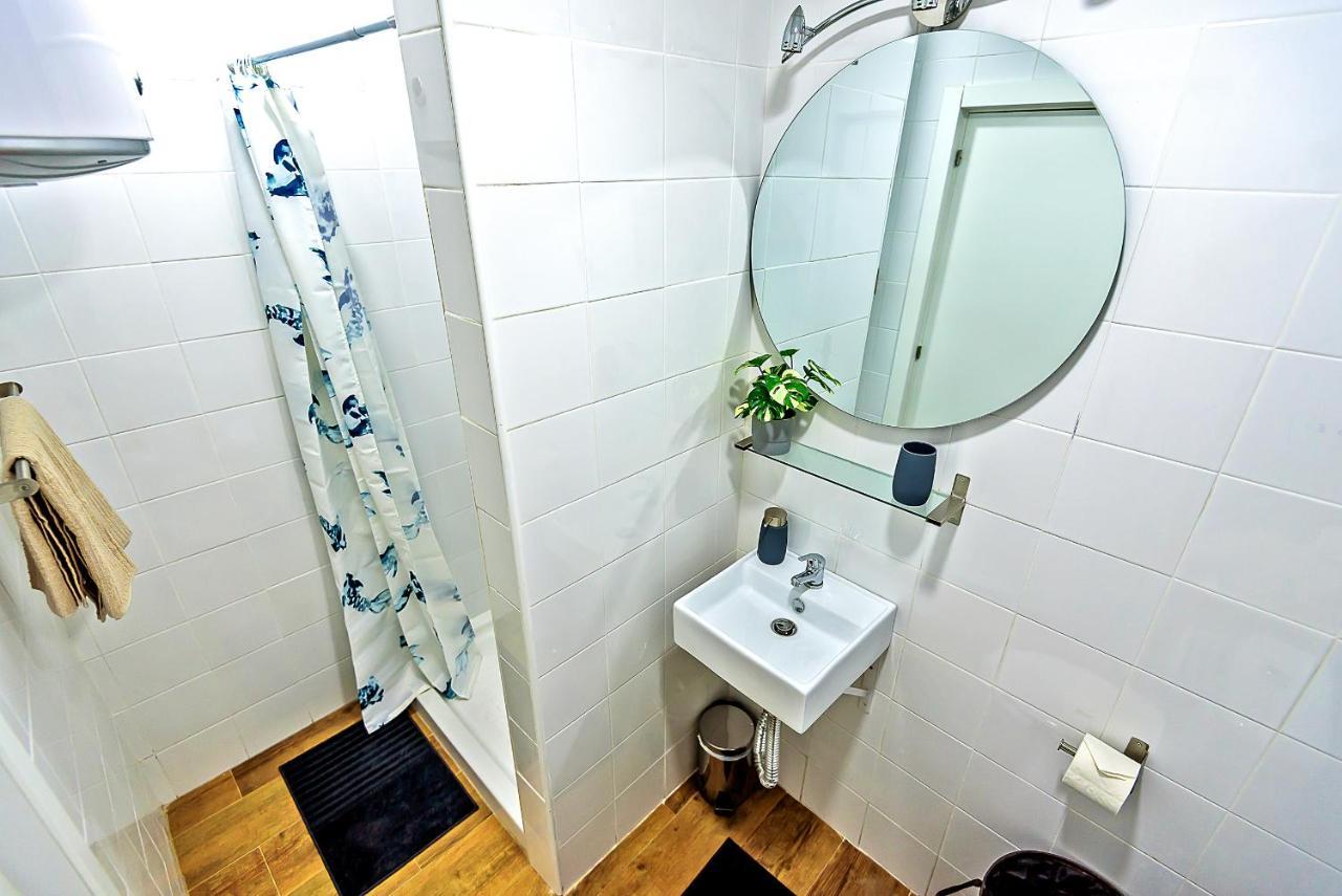 Plaza Noria Apartments With Balconies إل بويرتو دي سانتا ماريا المظهر الخارجي الصورة