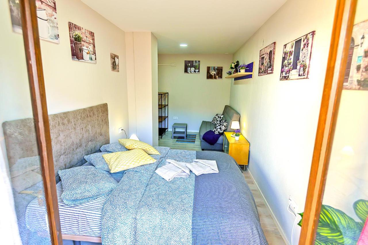 Plaza Noria Apartments With Balconies إل بويرتو دي سانتا ماريا المظهر الخارجي الصورة