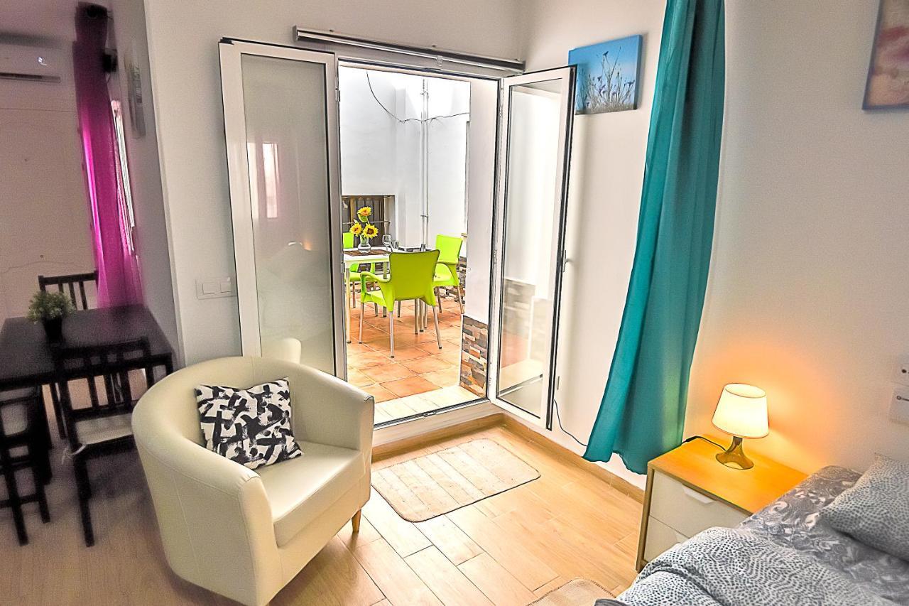 Plaza Noria Apartments With Balconies إل بويرتو دي سانتا ماريا المظهر الخارجي الصورة