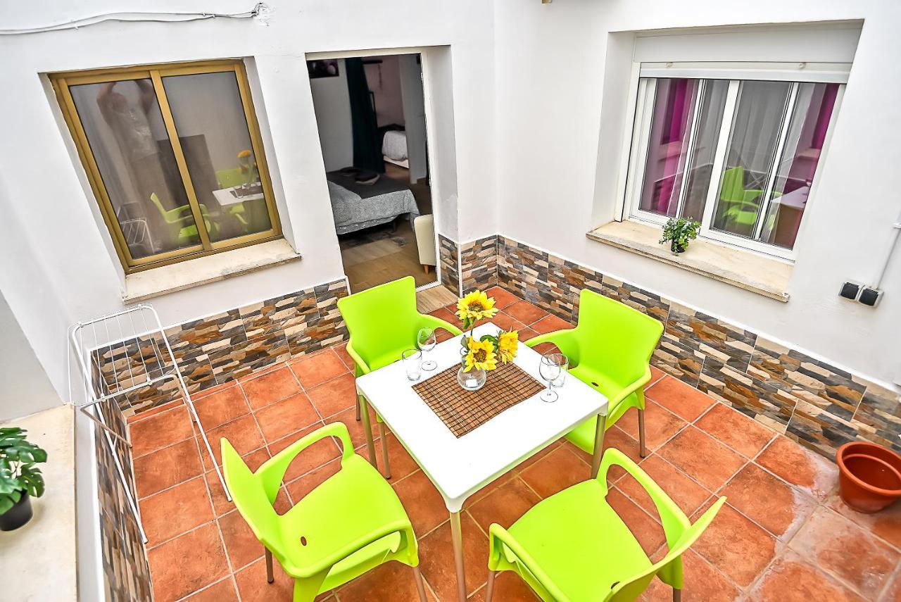 Plaza Noria Apartments With Balconies إل بويرتو دي سانتا ماريا المظهر الخارجي الصورة